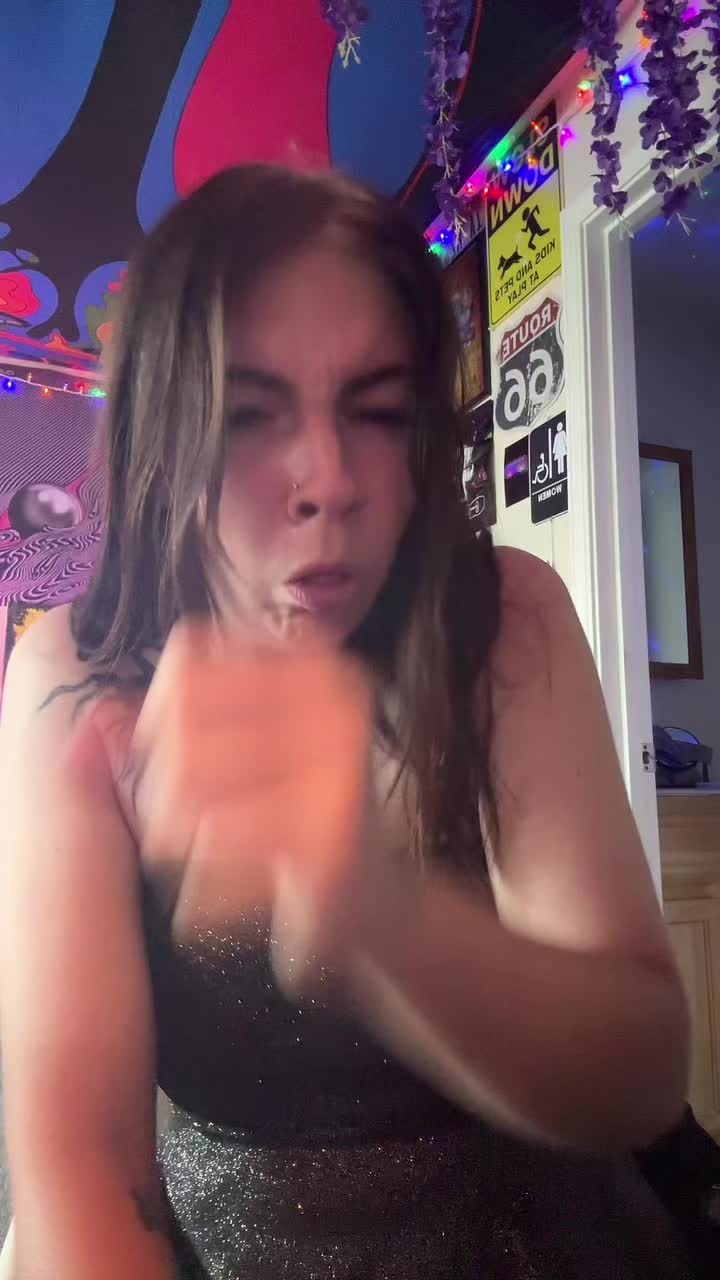 @allycat🐈⬛