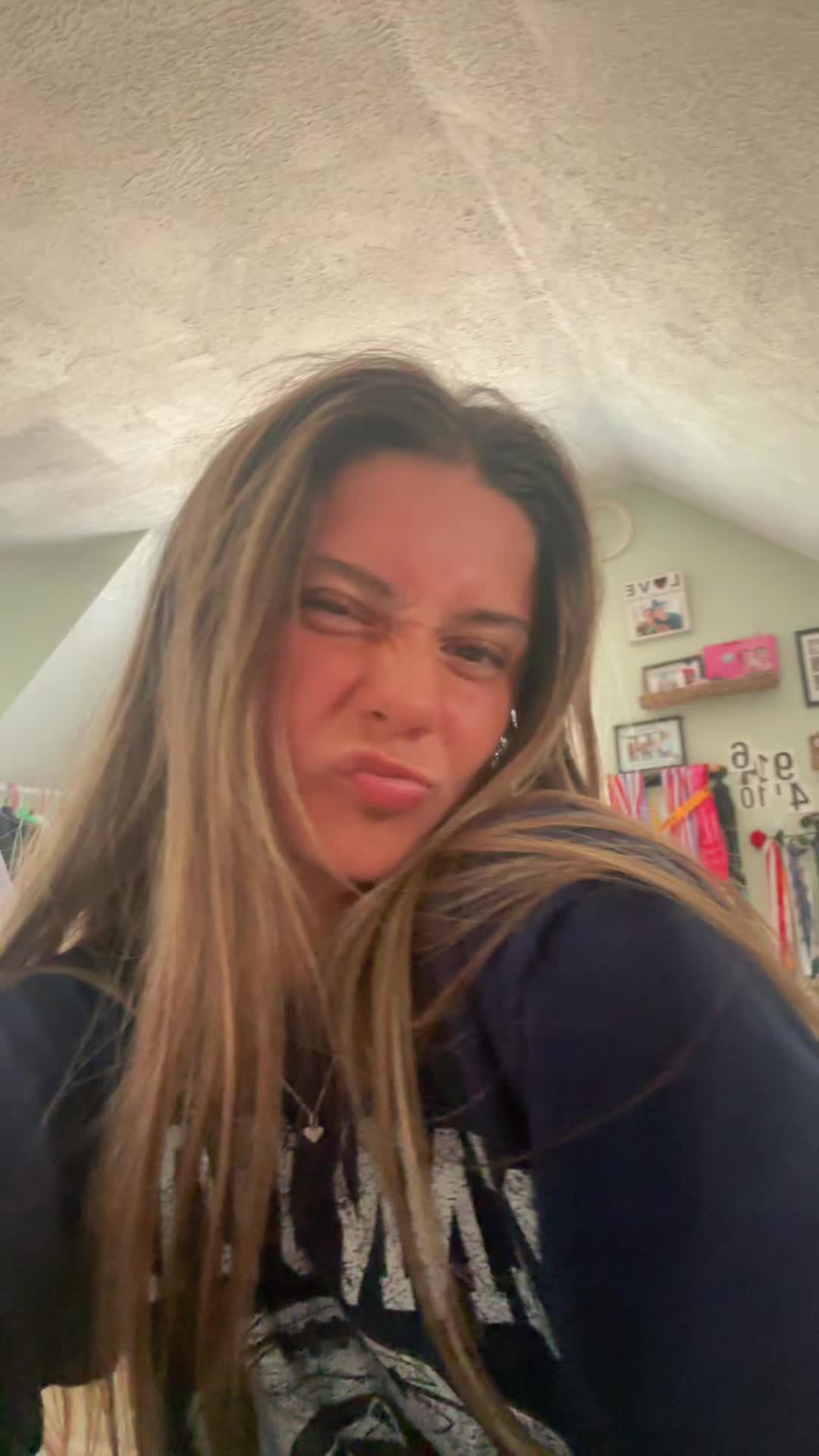 @giannaashea