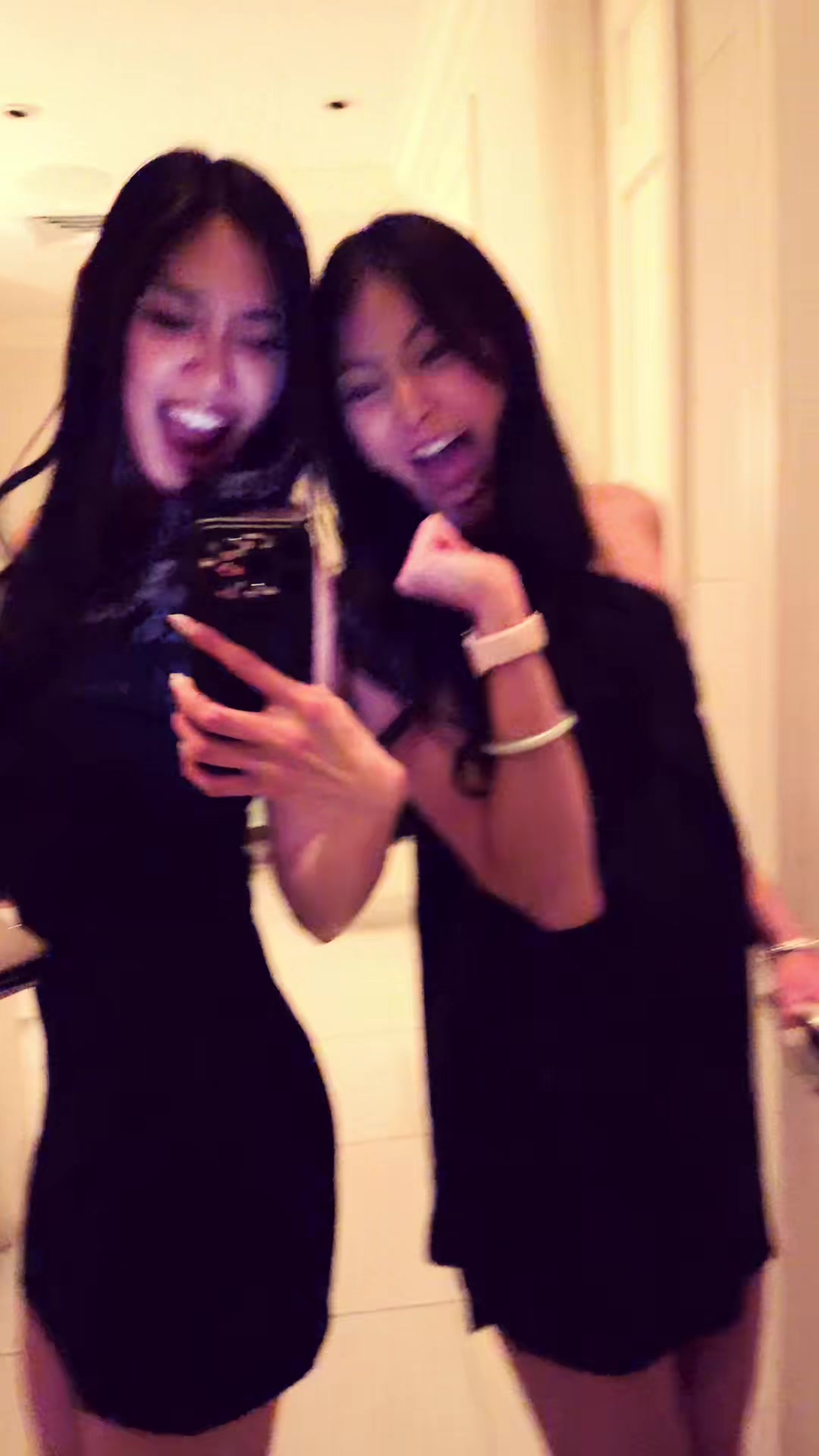 @mayᥫ᭡.