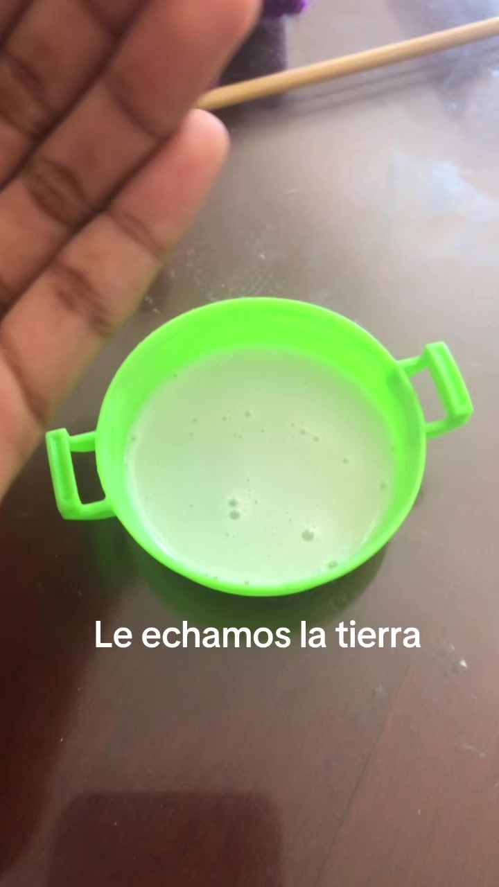 @Melanie🇩🇴