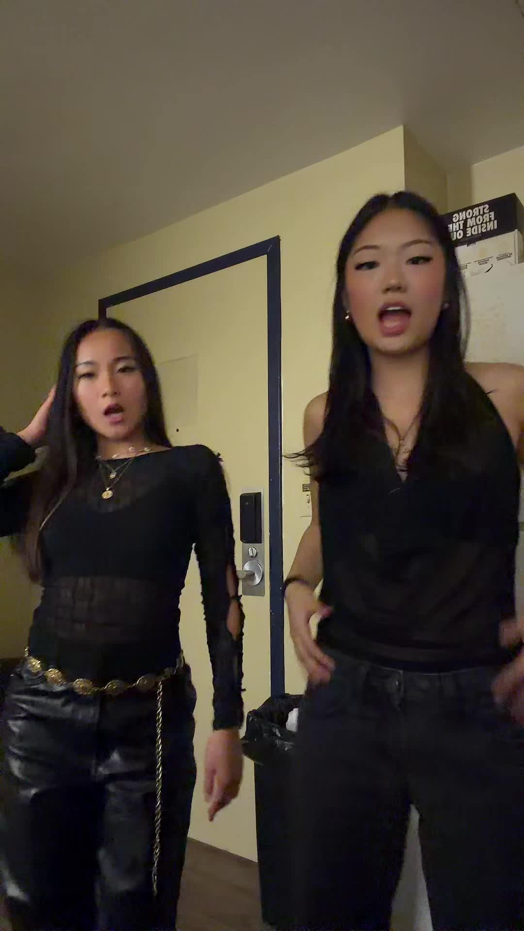 @Mae Chen