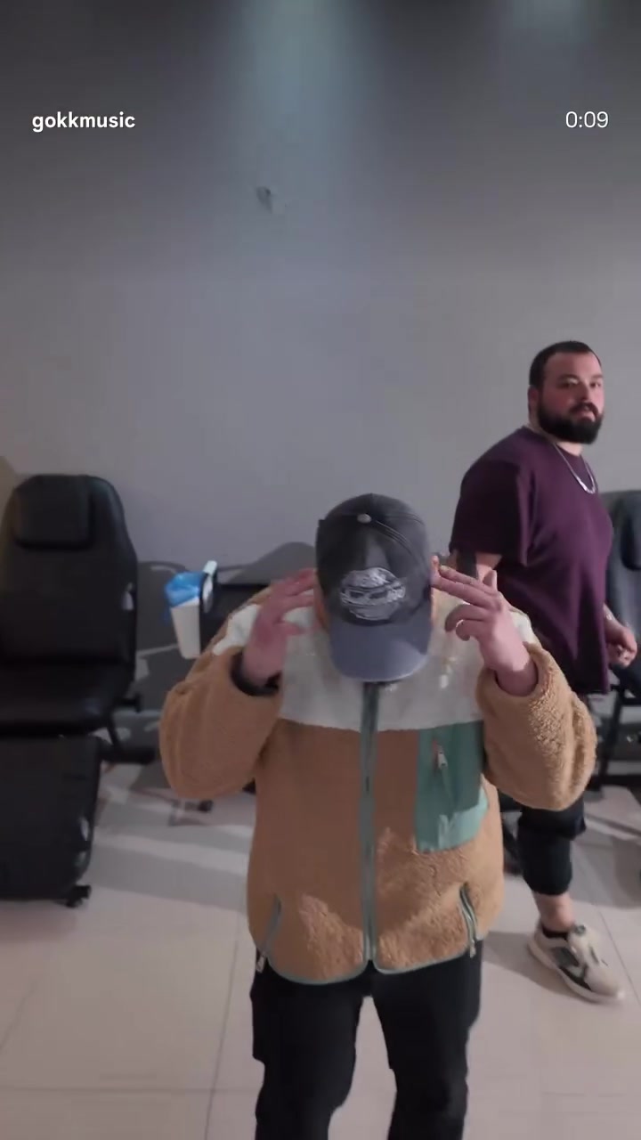 @Gökk