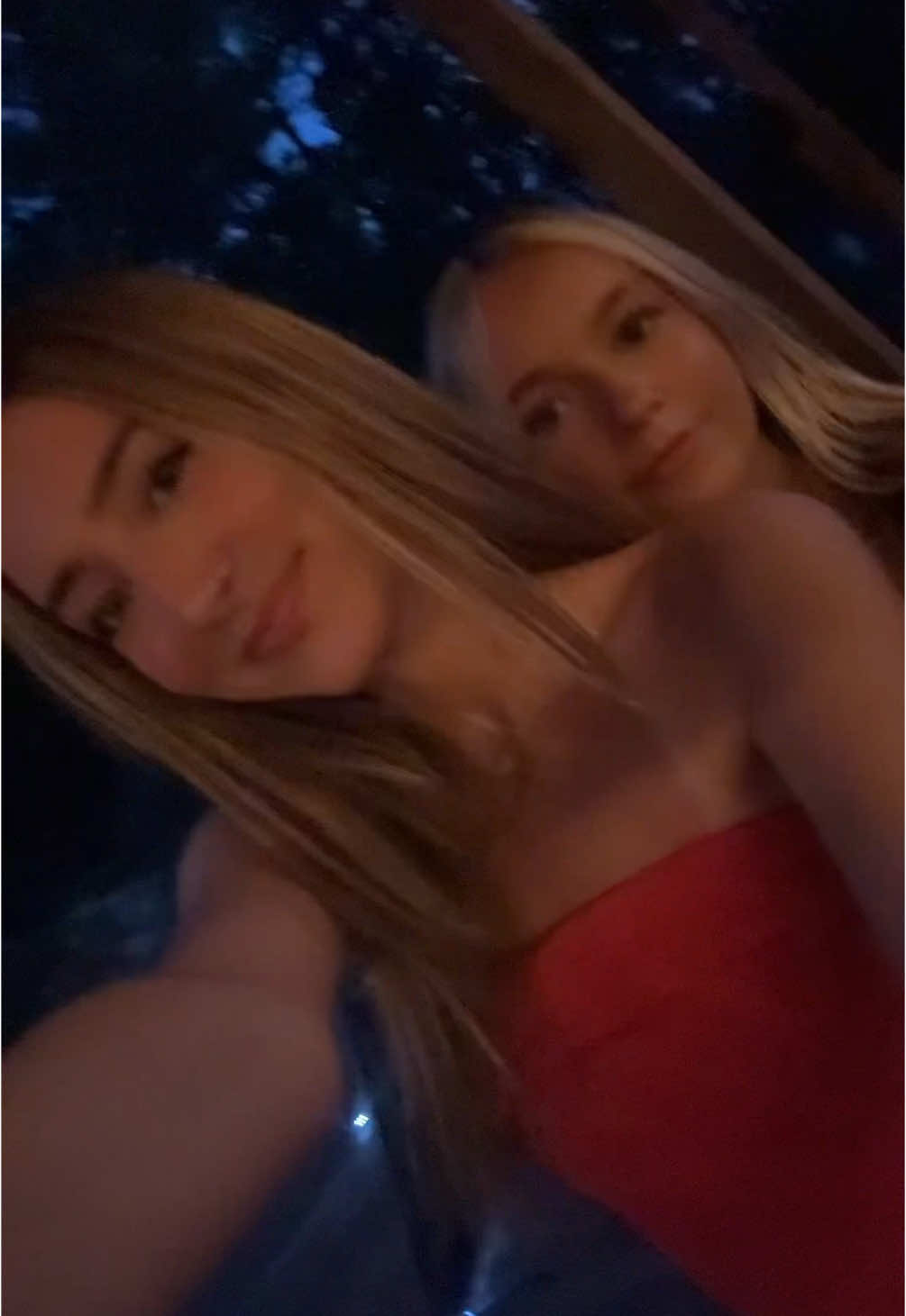 @bella