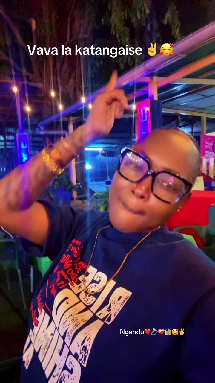 @Vava bafossette la katangaise