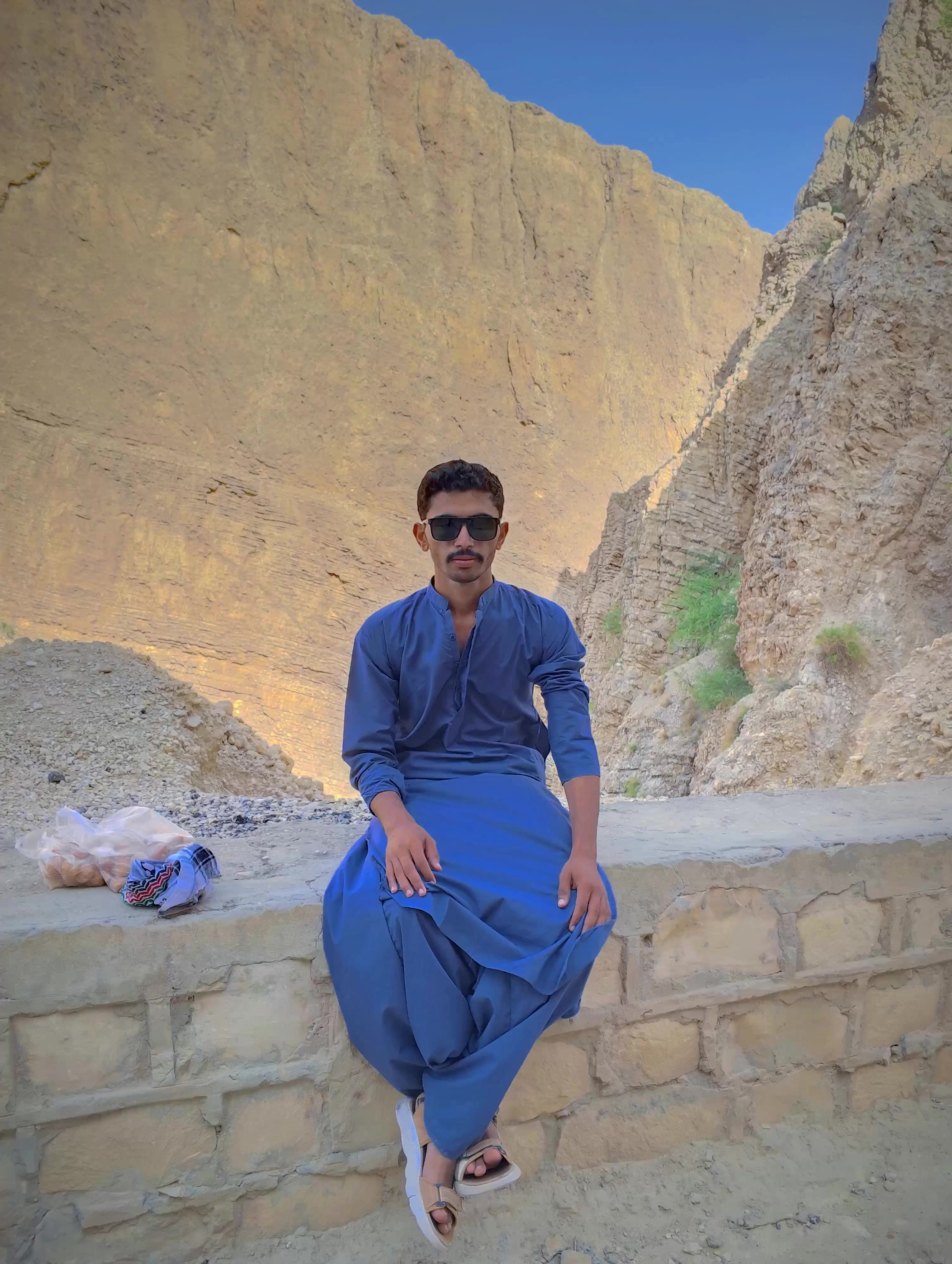 @YaSeeN_BuGTi