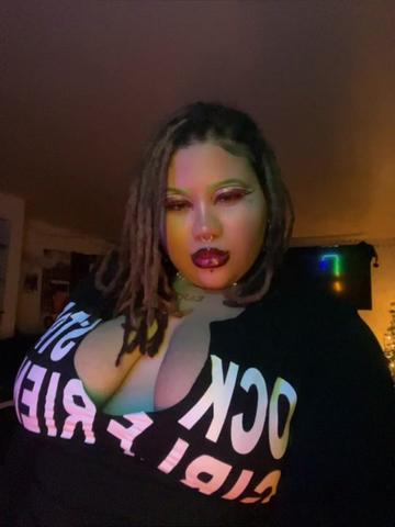 @𝒜𝓂𝒾𝓇𝒶 🦇