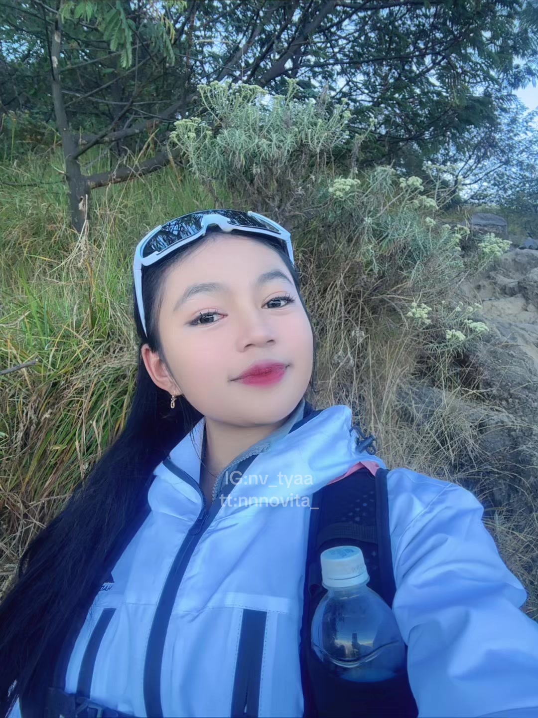 @novitaa_