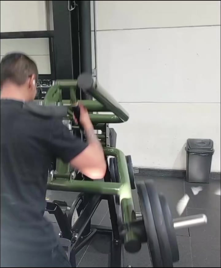 @Tito ortiz