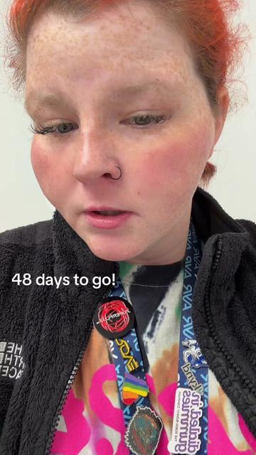 @SarahSarcastic