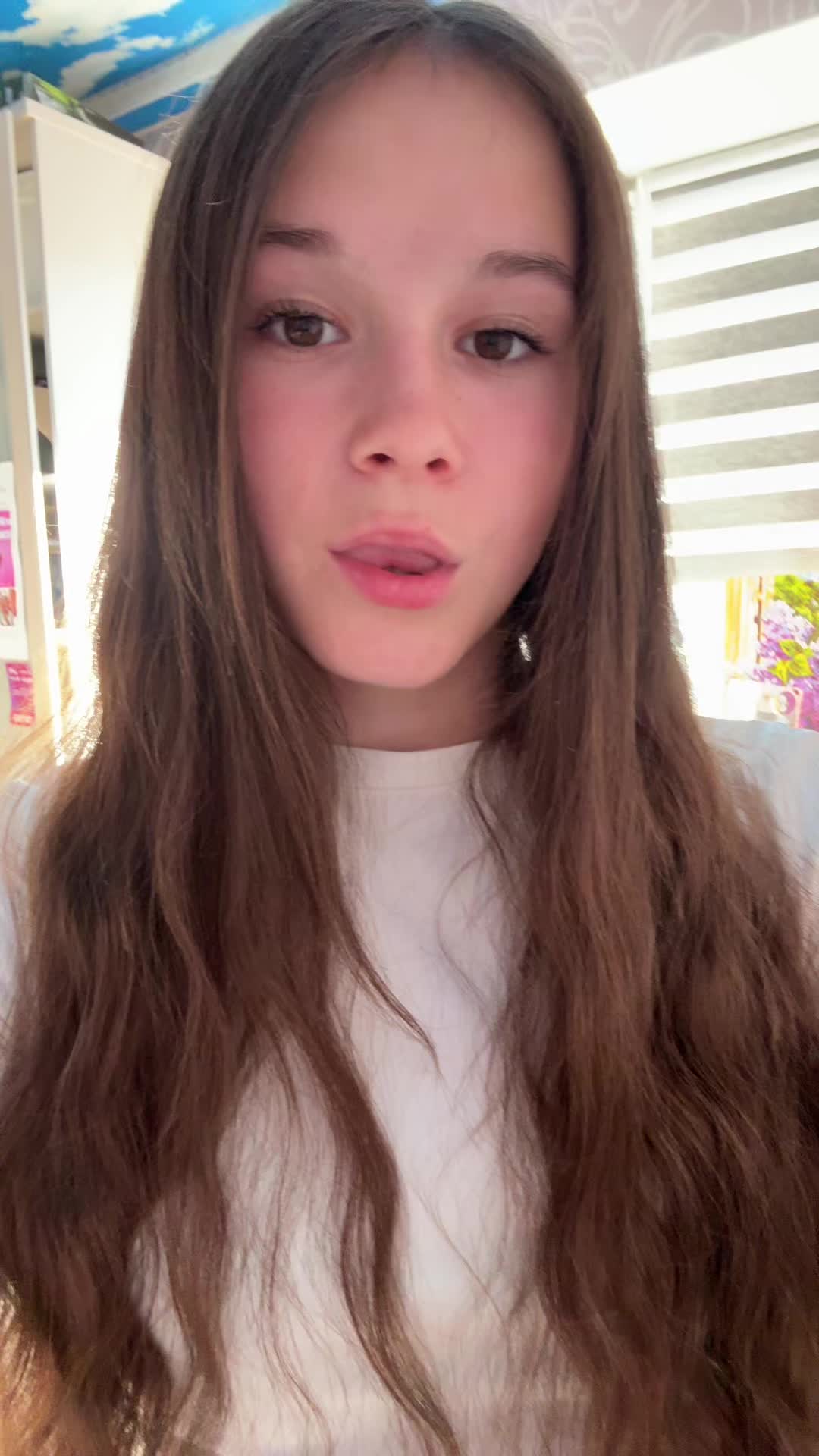 @бананова