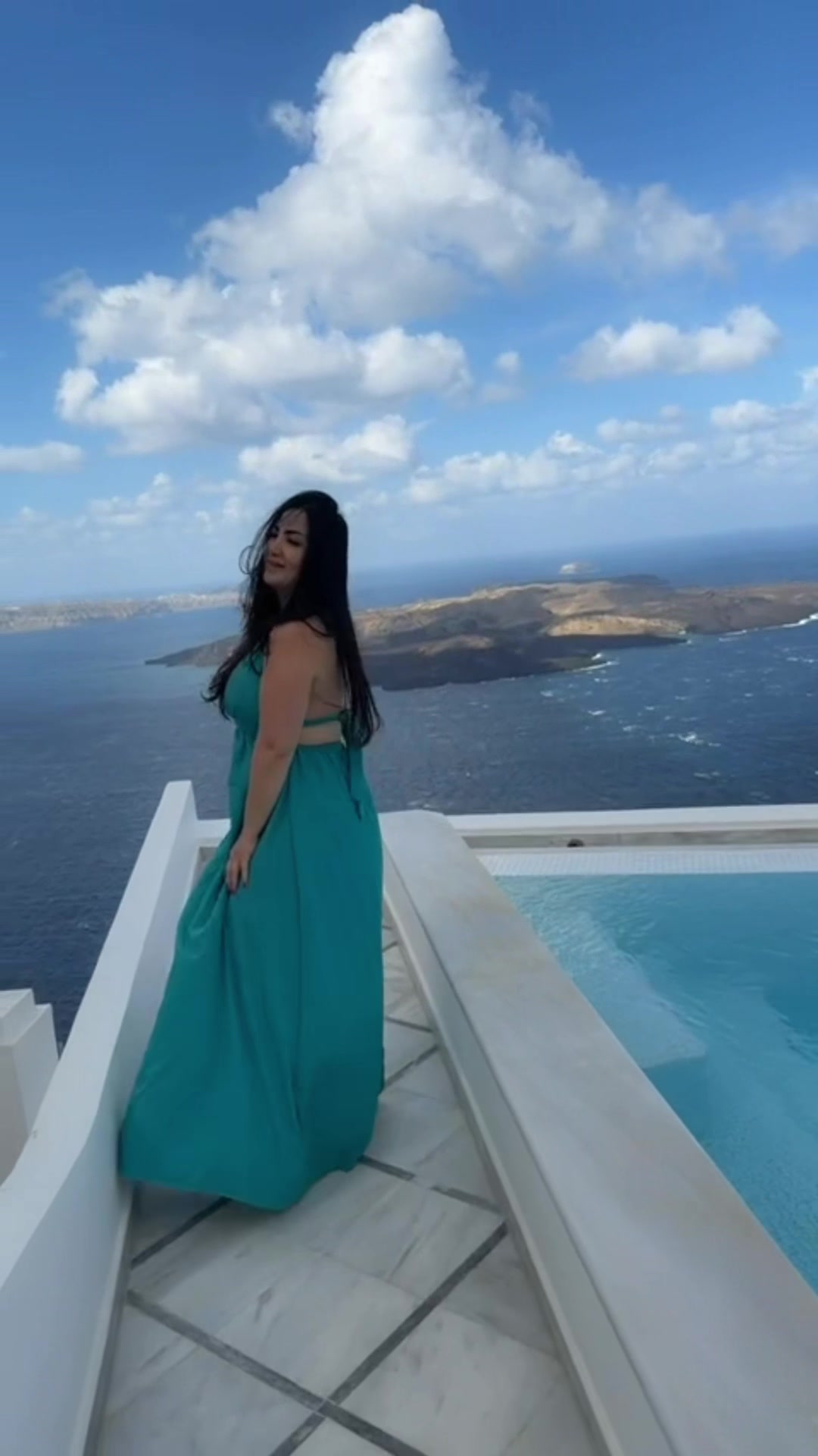 @Azeen