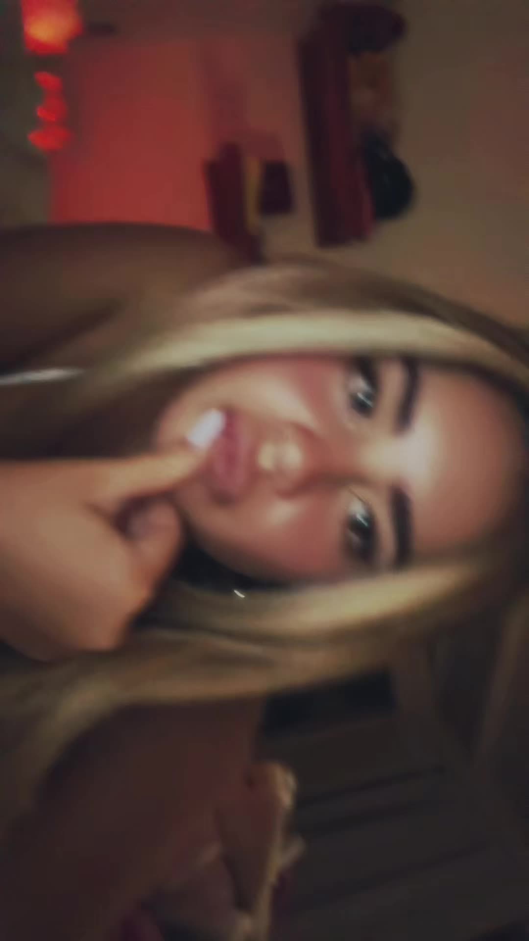 @giggleshat69