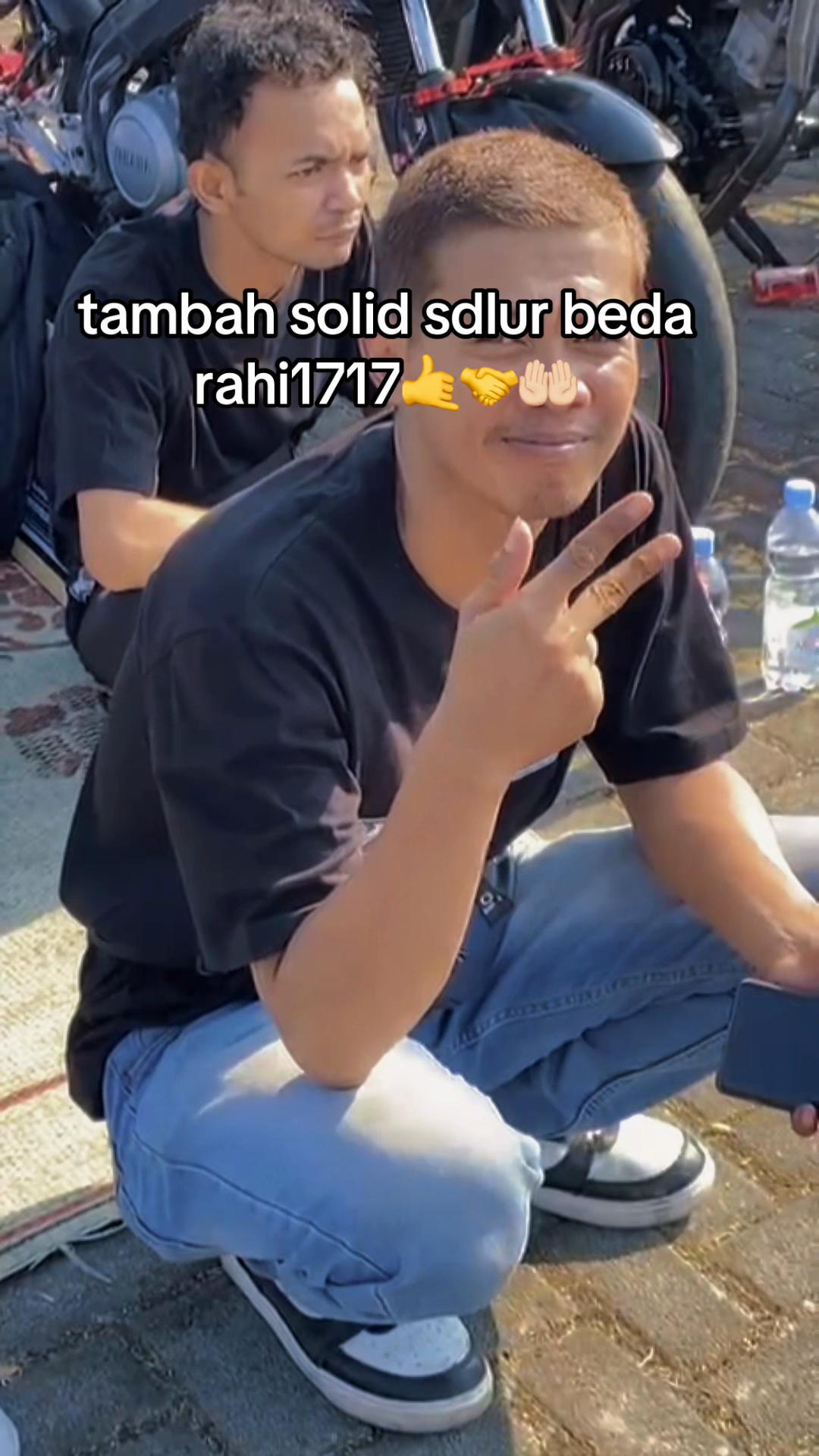 @"BERKAH ES"🍎