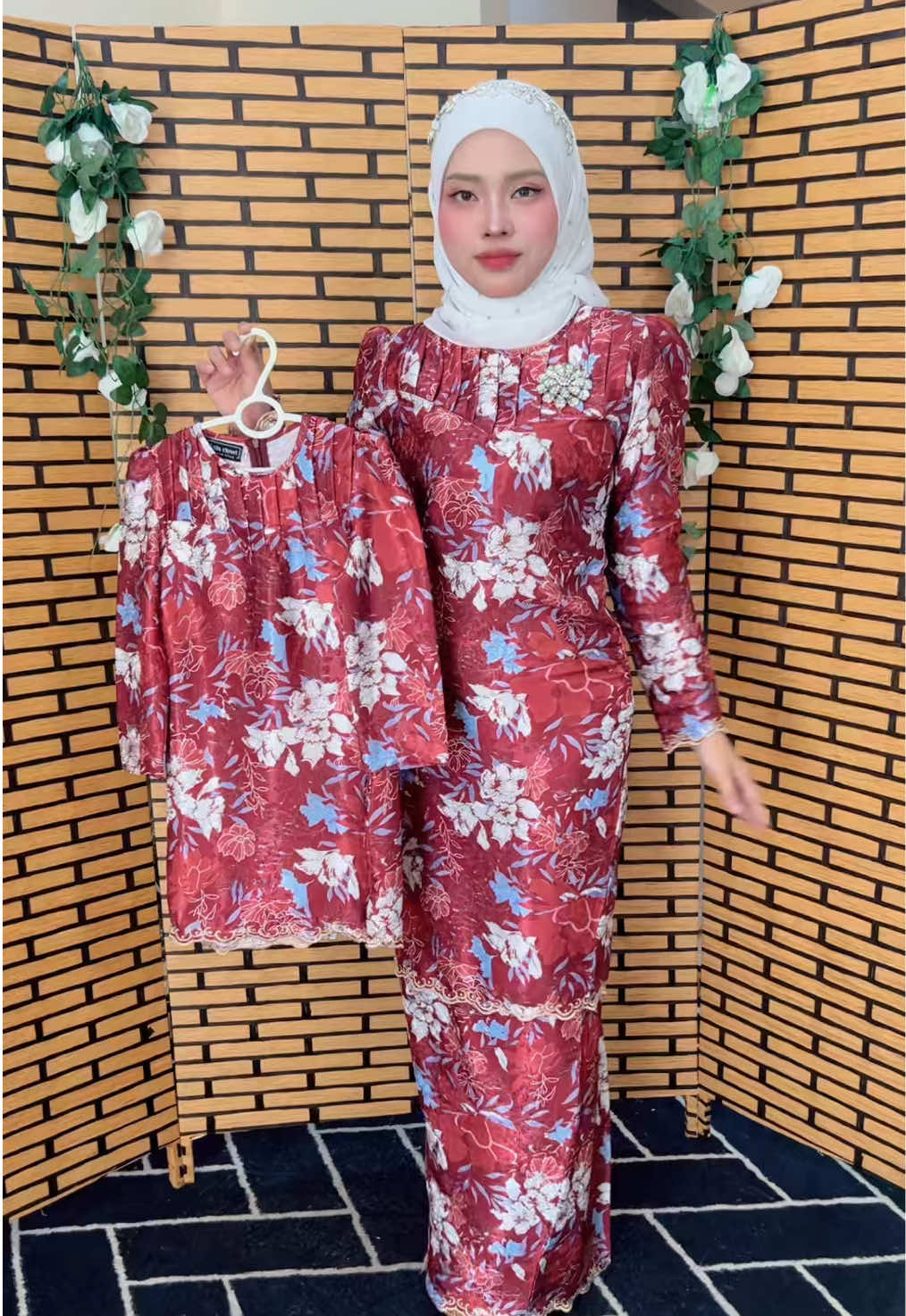 @aniscloset