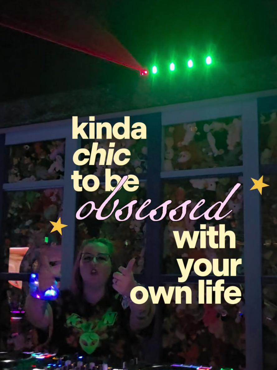 @Kalien 👽✨️