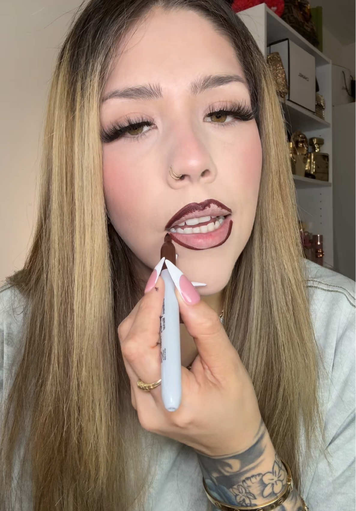 @Angiie