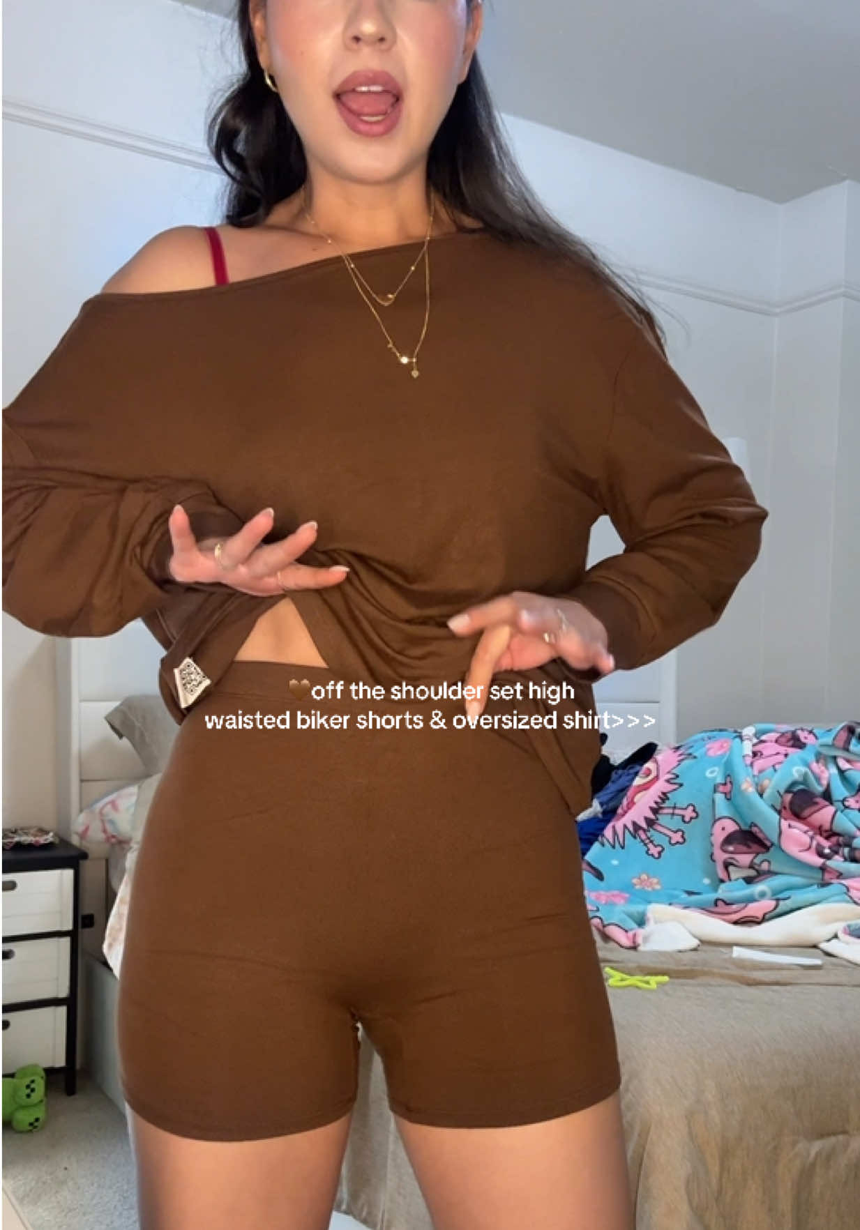 @ᒪIᒪᒪIᗩᑎ ᗷOᑎIᒪᒪᗩ.🦒