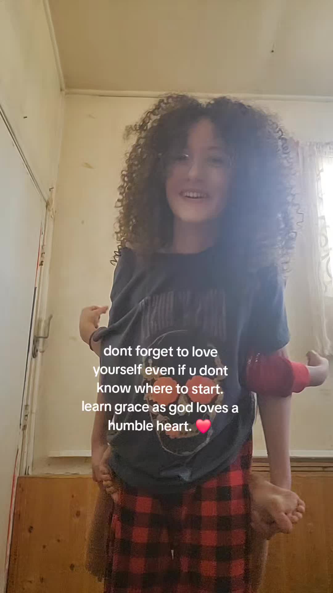 @𝑢𝑟𝑓𝑎𝑣𝑣_𝐿𝑖𝑙𝑦𝑦💋