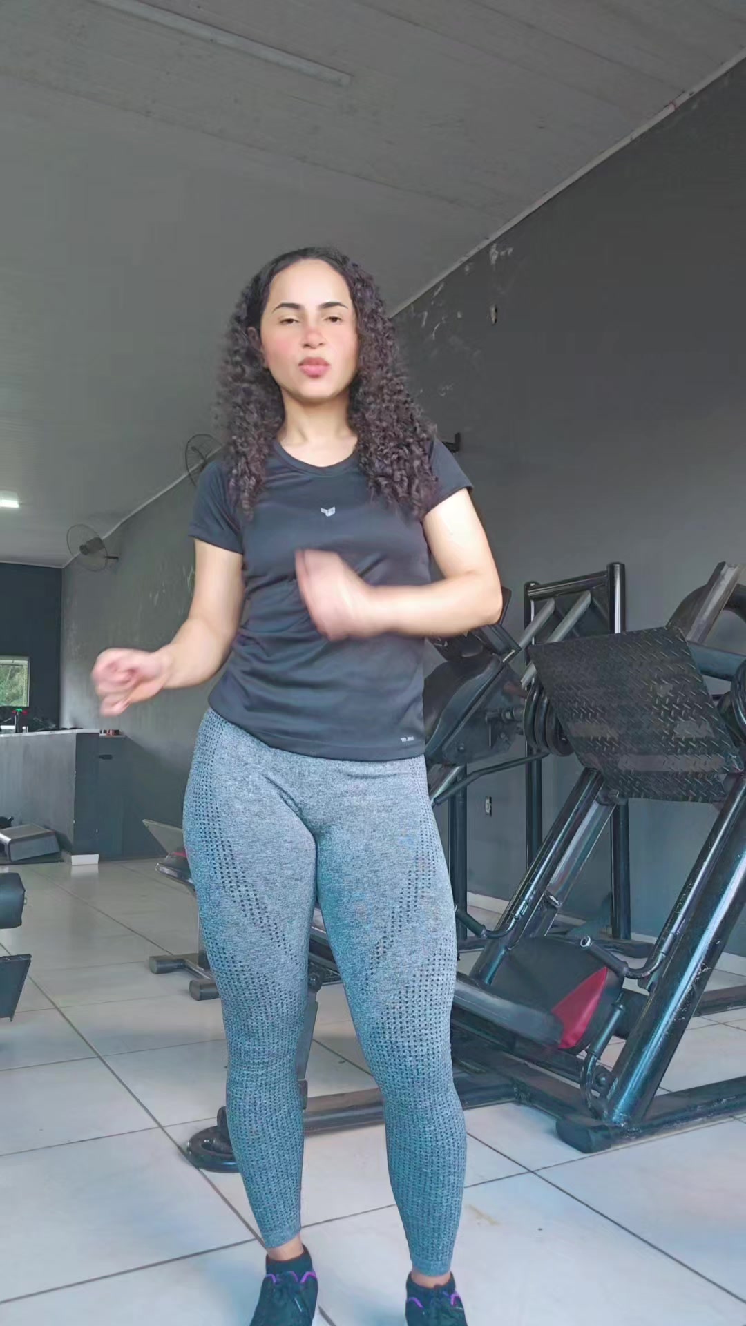 @Alessandra Marques