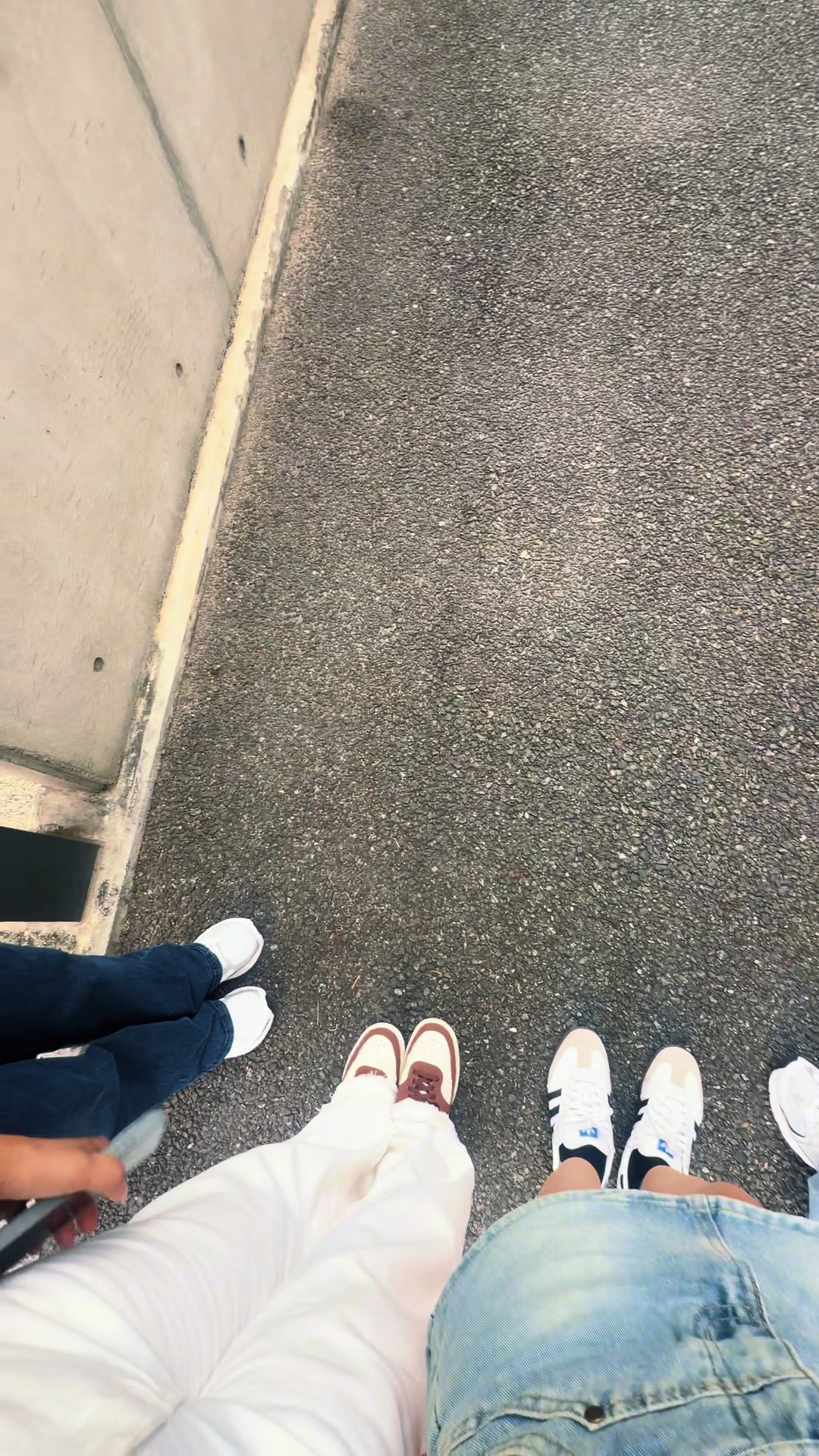 @AISHA🦋