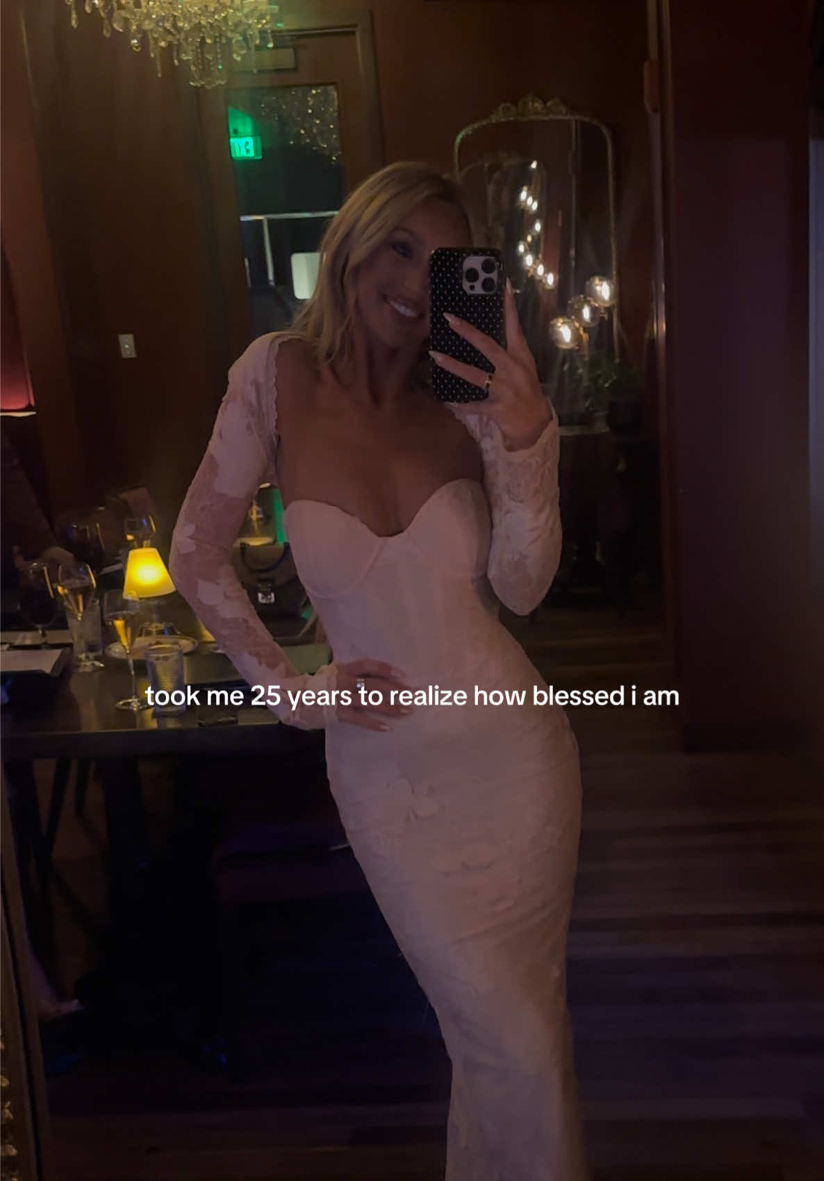 @chloe