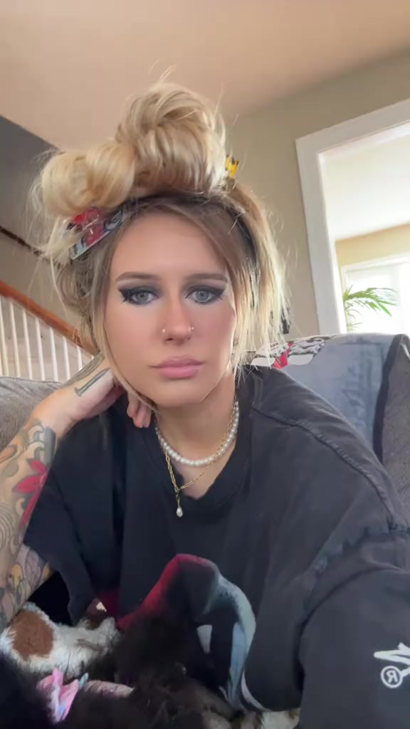 @Alexis XJ