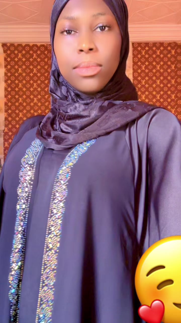 @Pretty OumieCezz👩⚕️🩺💉