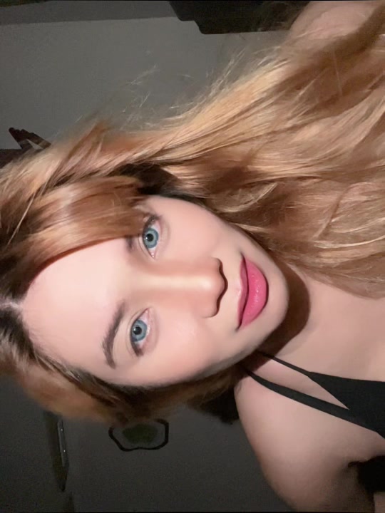 @🦢
