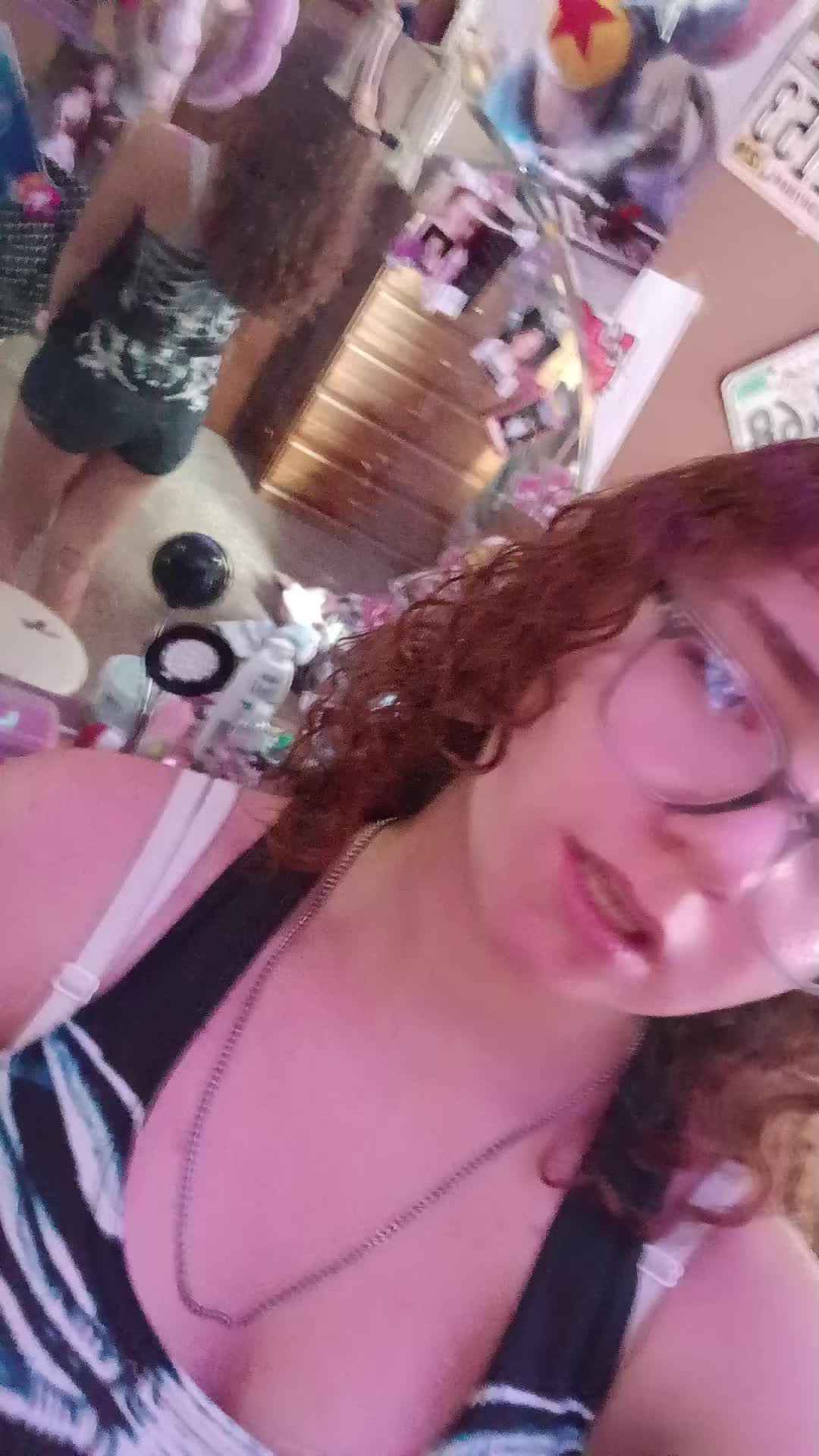 @🙈