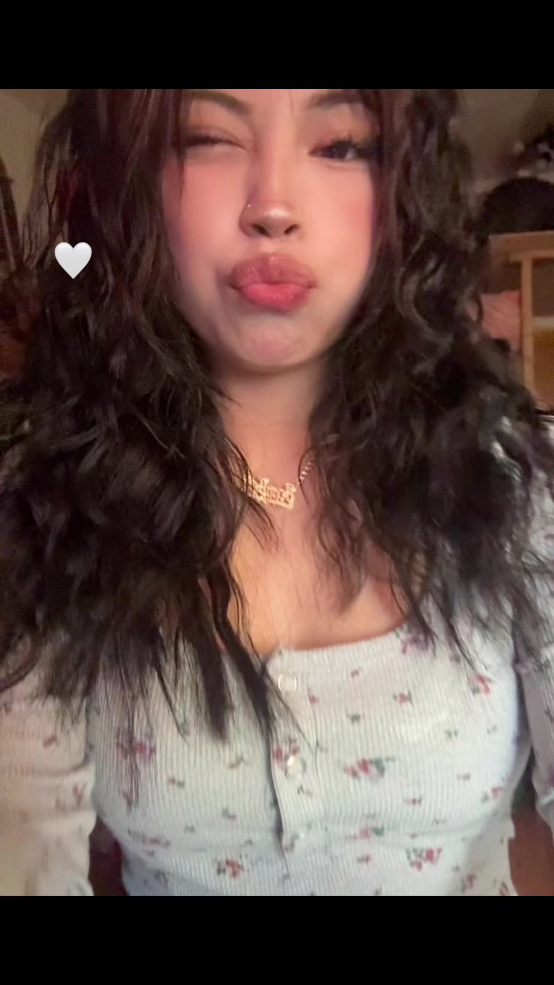 @ᥫ᭡ 𝒞𝒽𝒾𝓃𝓃𝓎𝓈