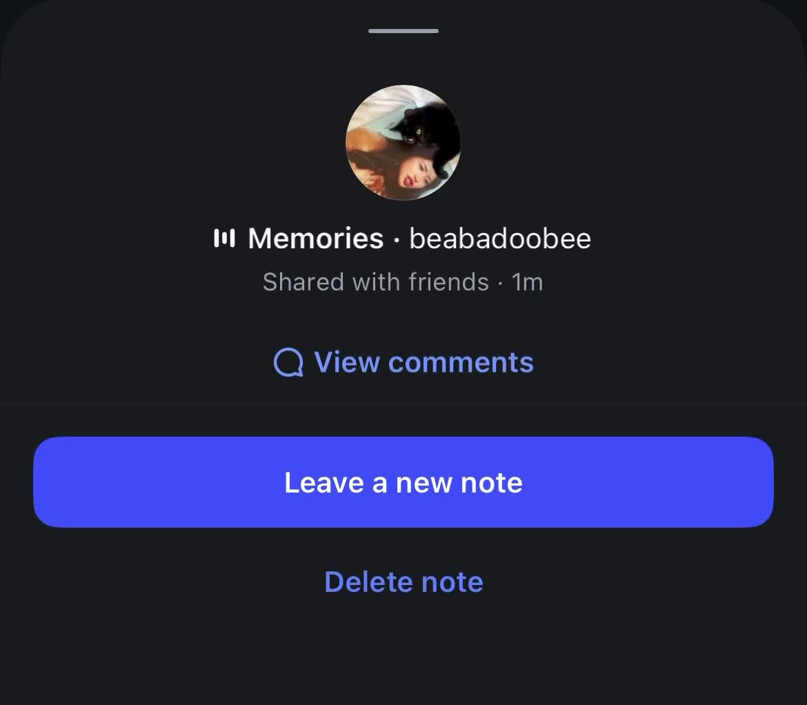 @⃟