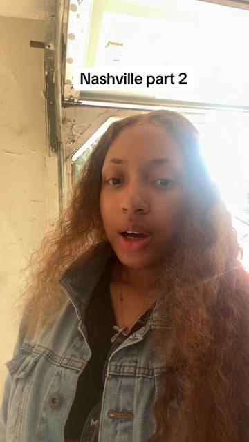 @tikomonroe