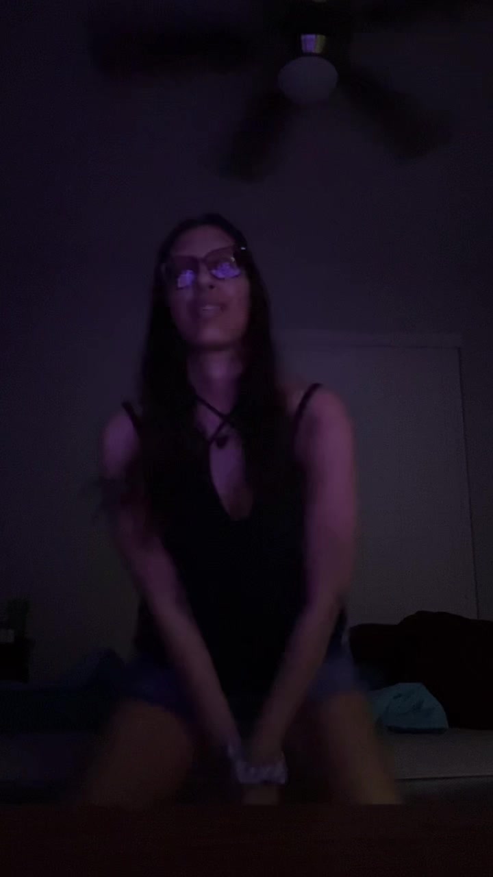 @Queen Tik Tok