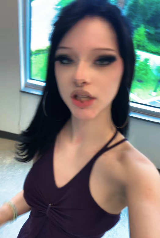 @_V4mpiric_