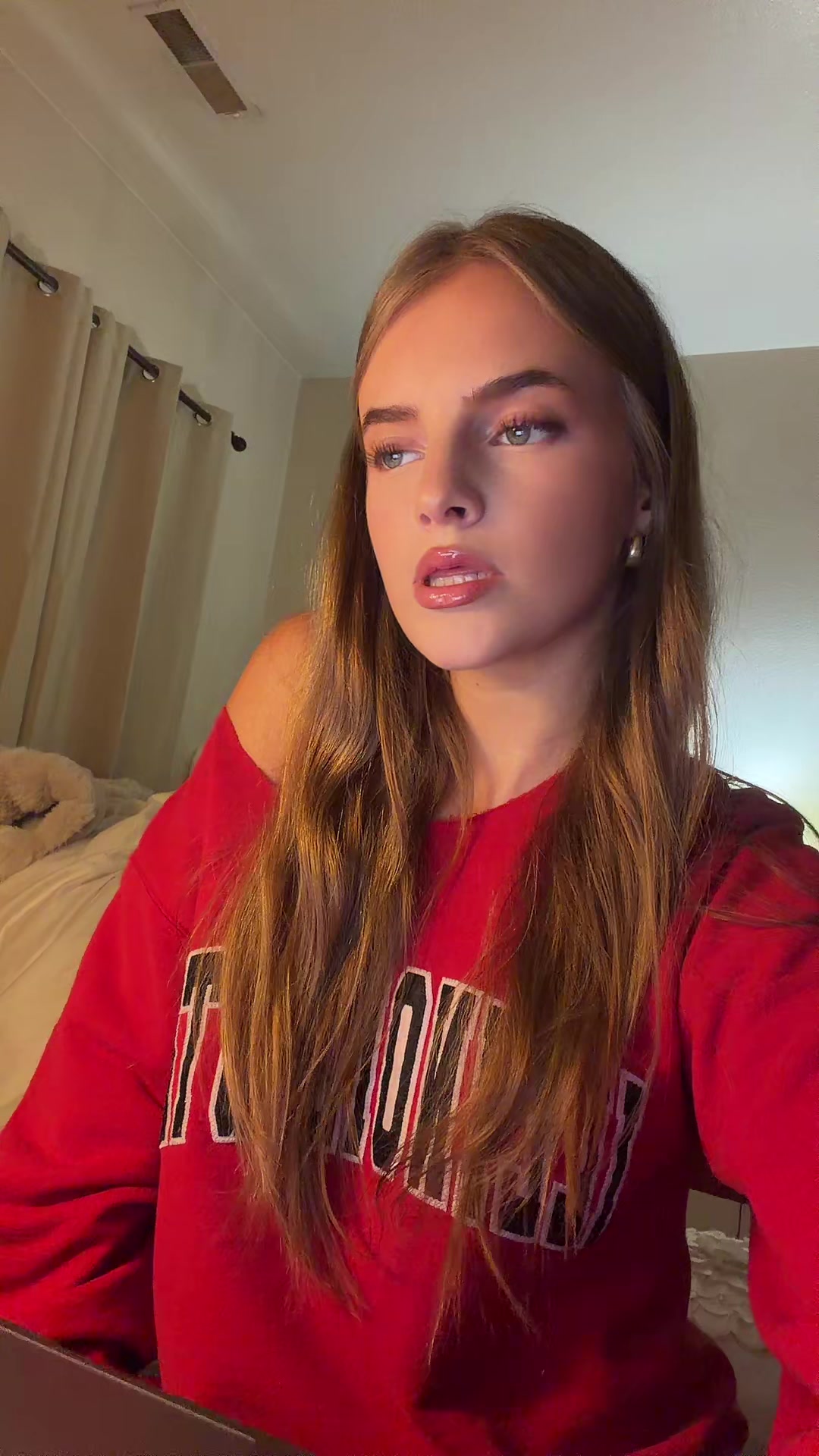 @olivia