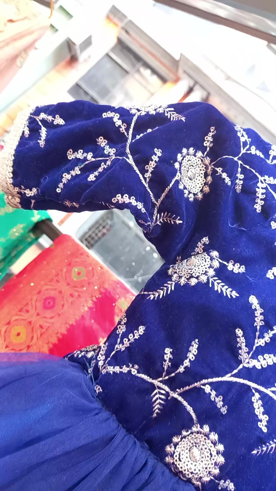@subhalaxmi saree  calecsoin