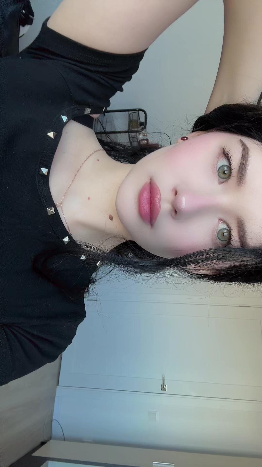 @яночка 𖣂