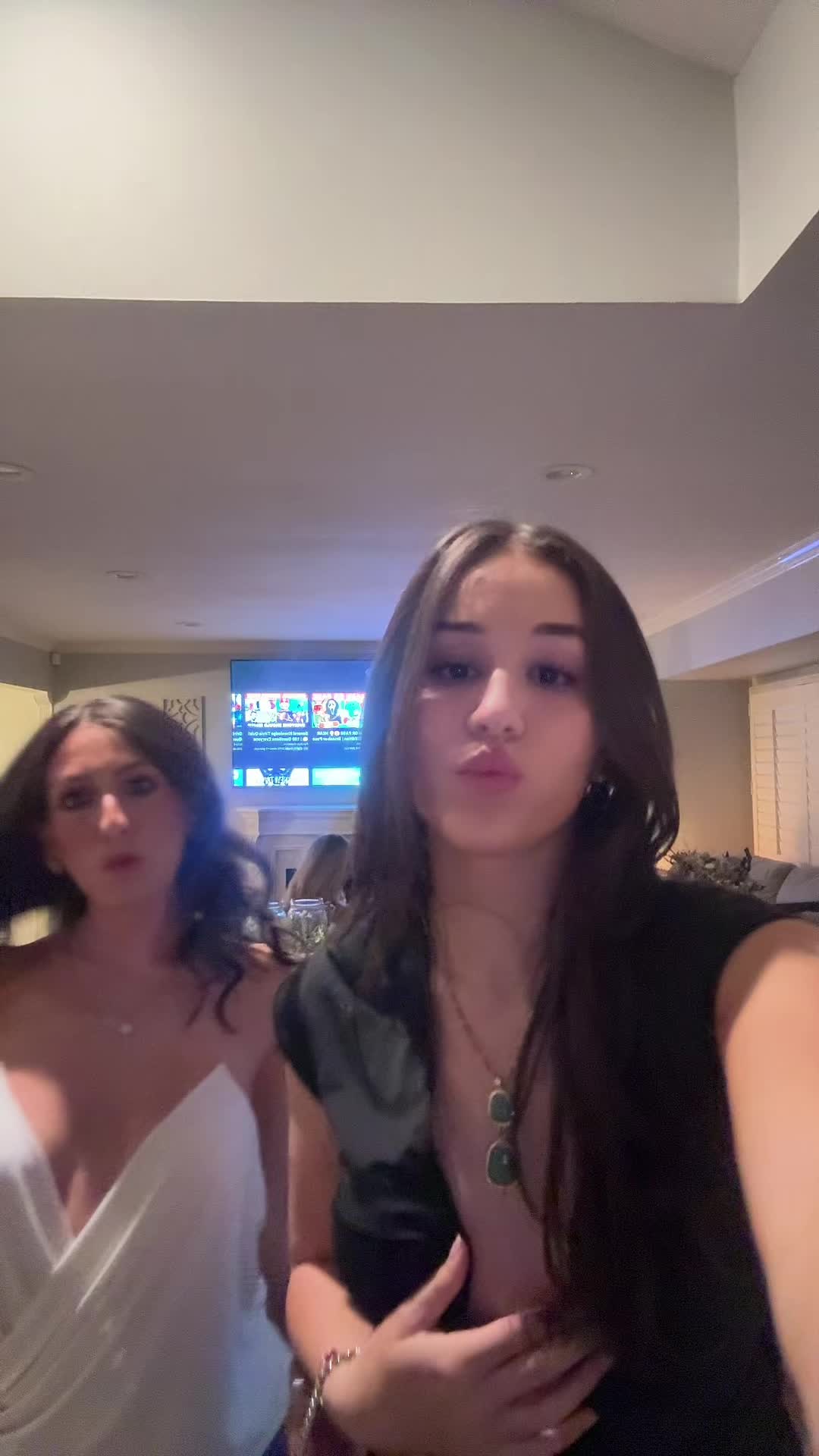 @valentinapapavero