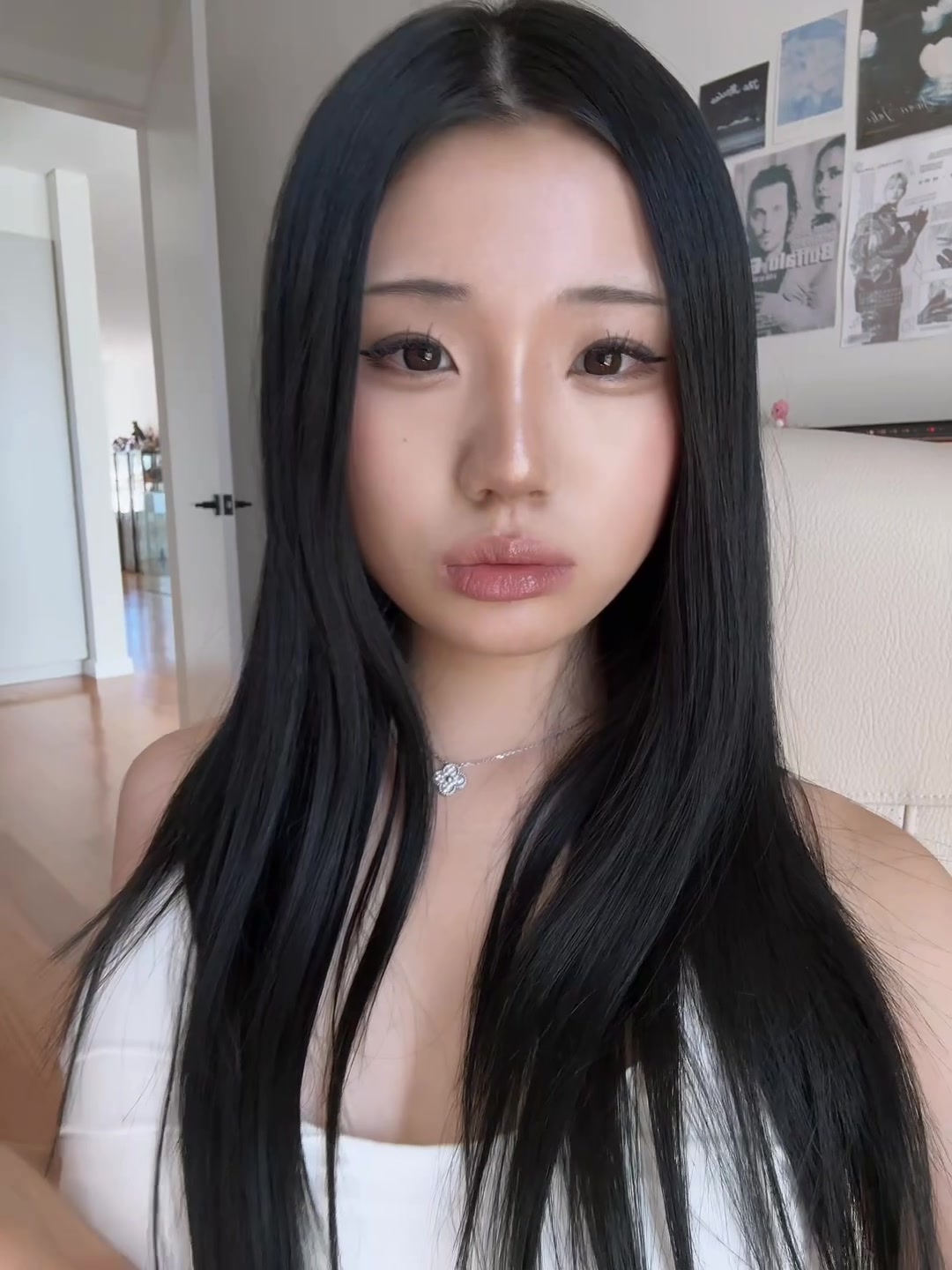 @angela