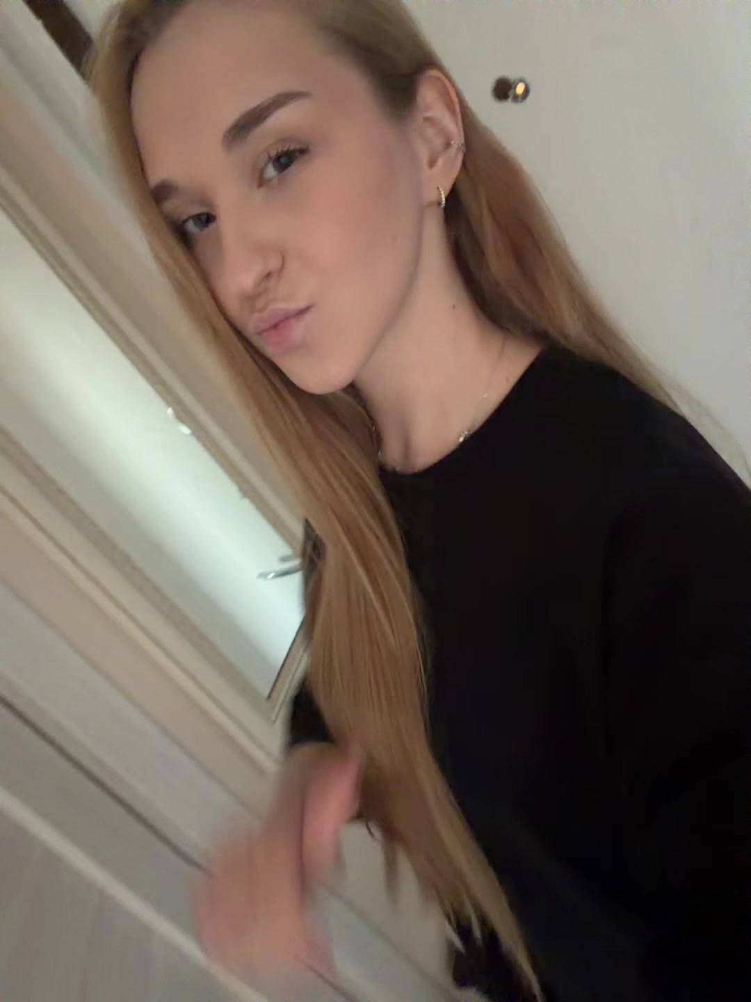 @Angélique