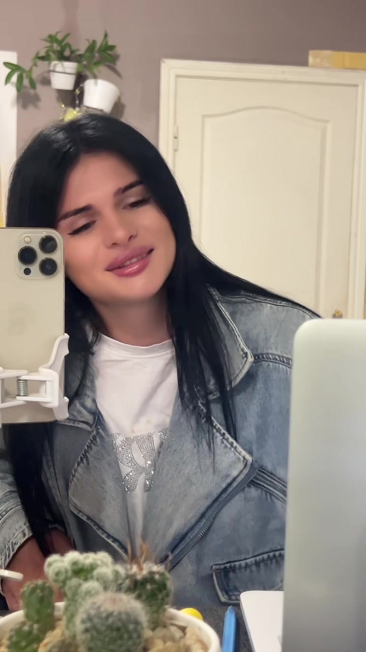 @sweet_krisri