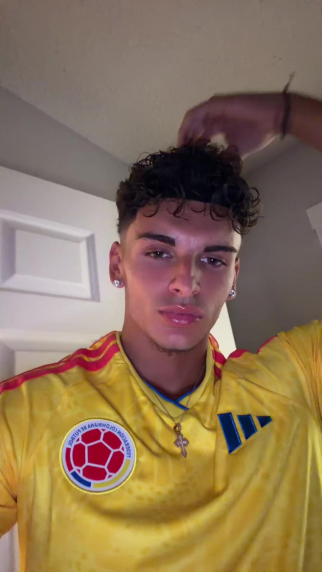 @chris.nikoo