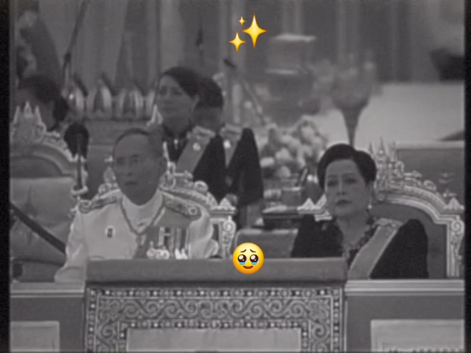 @𝑹𝒐𝒚𝒂𝒍 𝑶𝒇𝒇𝒄𝒊𝒂𝒍 ⚜️