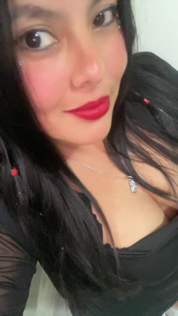 @Leticiamonica2