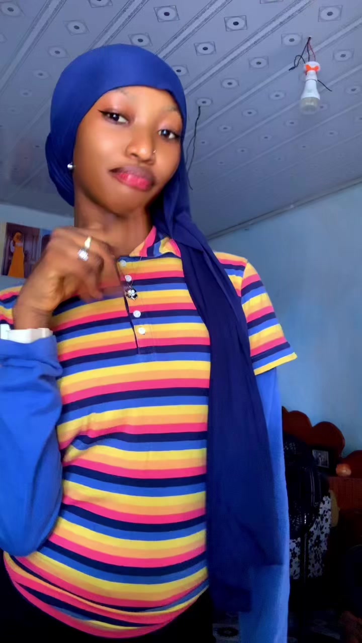 @<<🧕🦋F ❤️ONE💗27