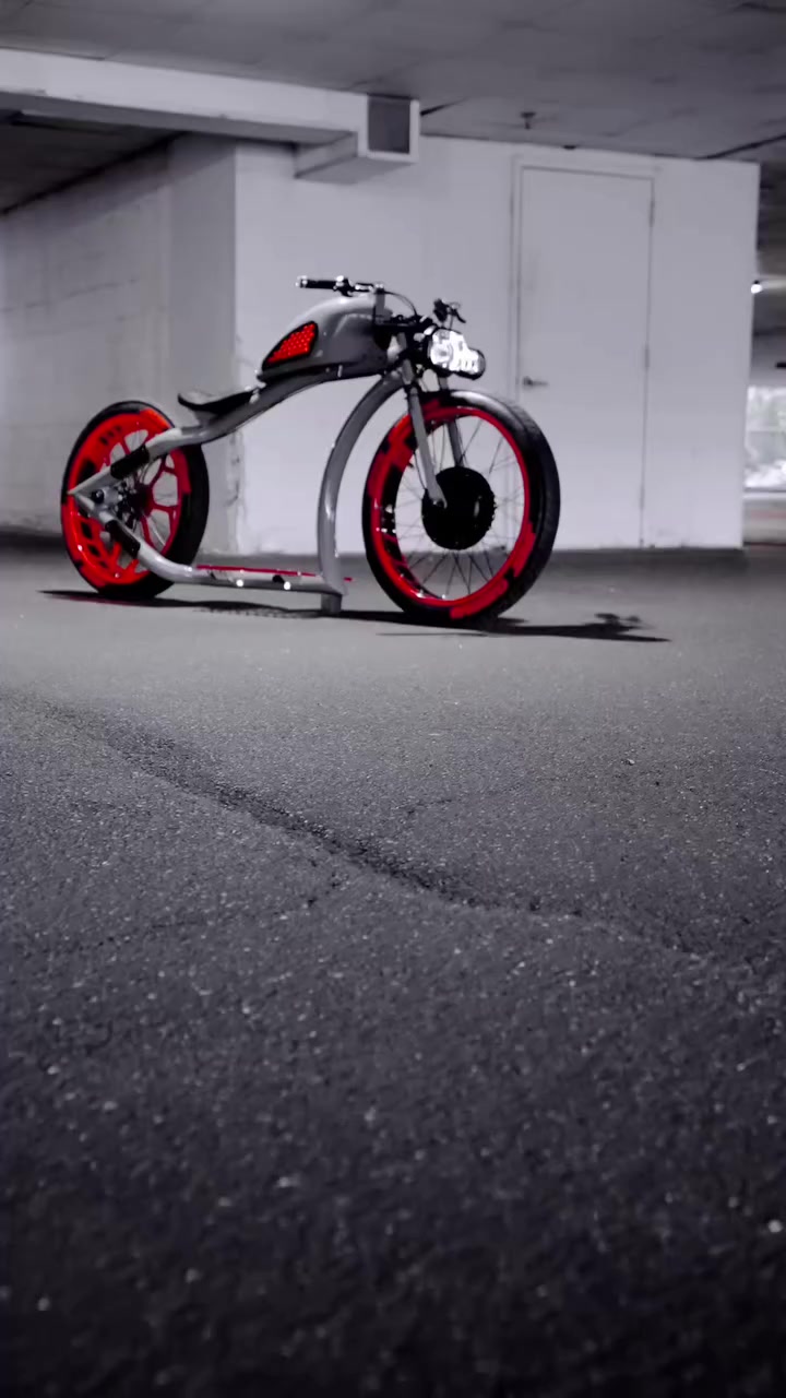@Jrat Custom E-Bikes