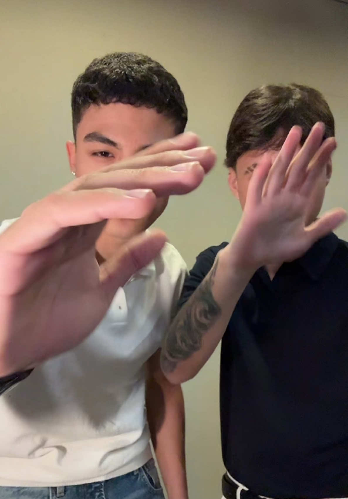 @𝐇𝐮𝐠𝐨 🦦