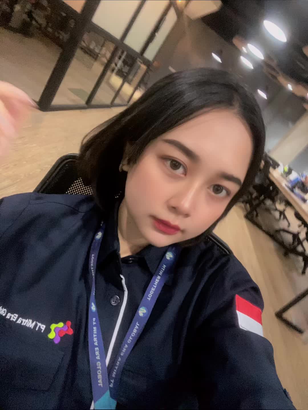 @Nisapeb