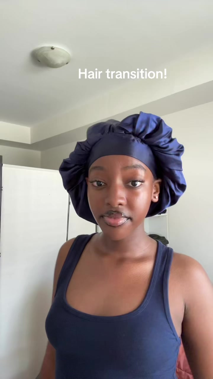 @𝒞𝒶𝓇𝓁𝑒𝑒𝑒𝓃😝