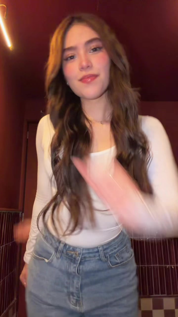 @Zaira